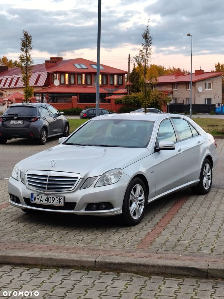 Mercedes-Benz Klasa E 200 CDI BlueEff - 3