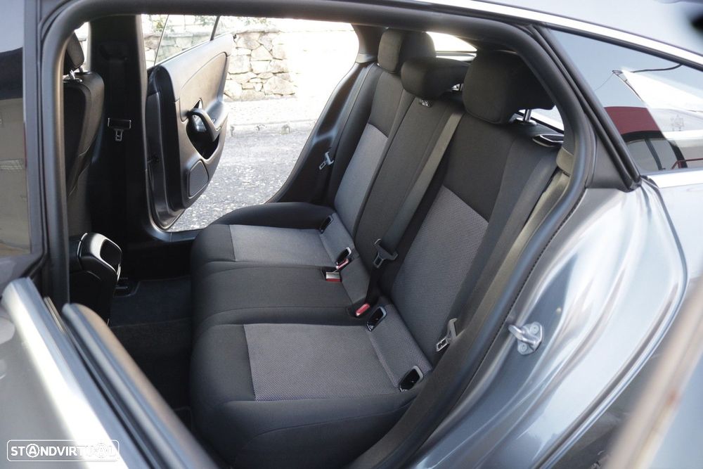 Mercedes-Benz CLA 200 d Shooting Brake Style Plus Aut. - 29