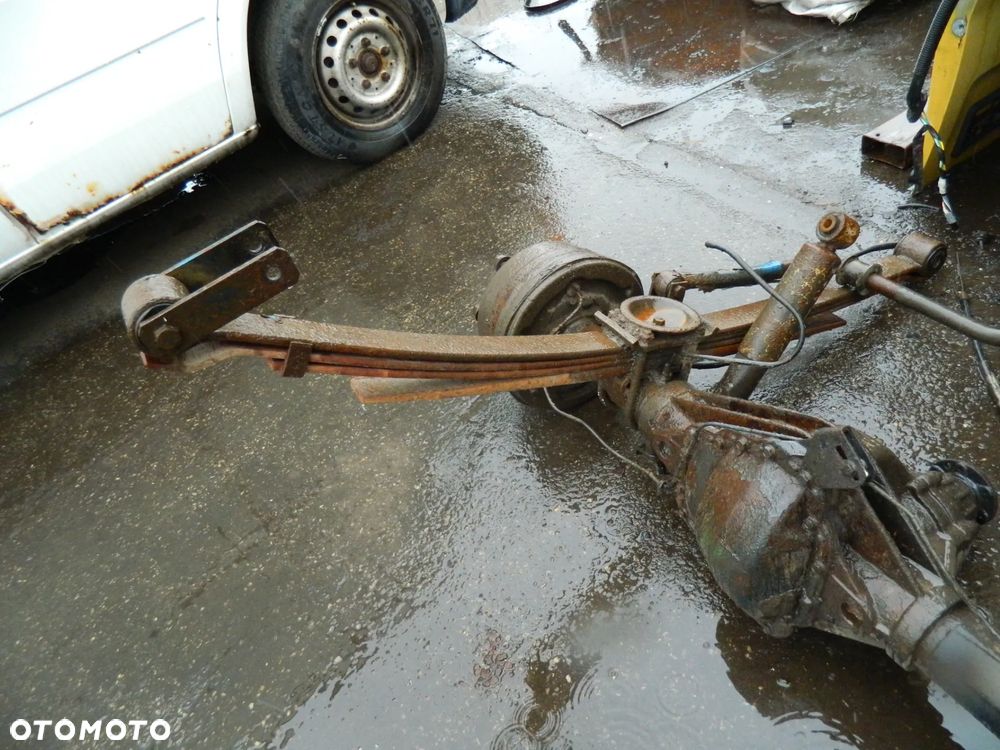 VW LT I 28-55 2.4 D Resory 4 pióra - 3