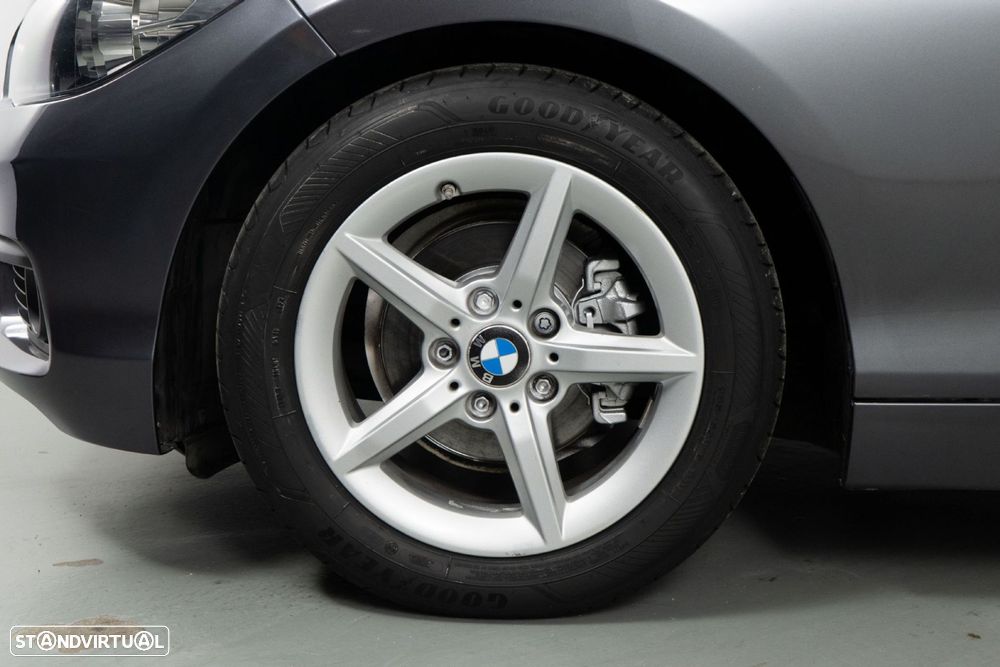 BMW 116 d EfficientDynamics - 18