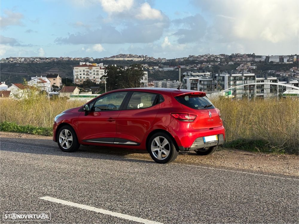 Renault Clio 1.5 dCi Dynamique S - 3