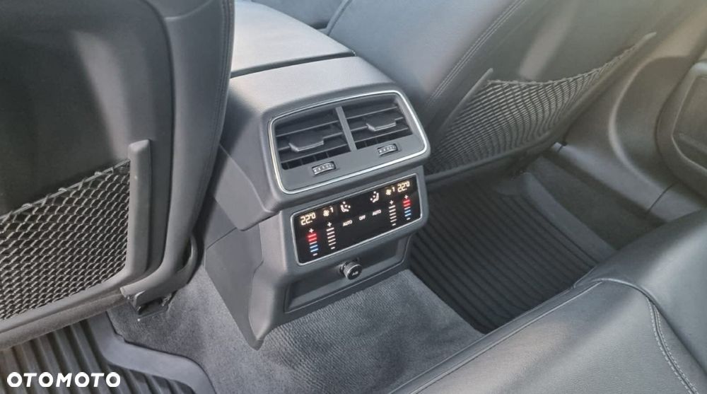 Audi S6 Limousine - 12