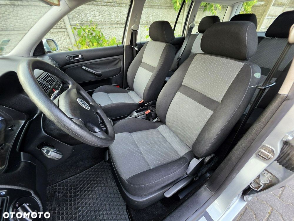 Volkswagen Golf Variant 1.6 - 10