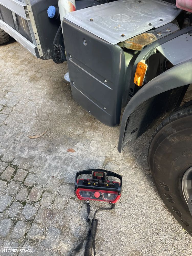 Renault 430 DXI / 6x4 - Tri Basculante C/ Grua - 7