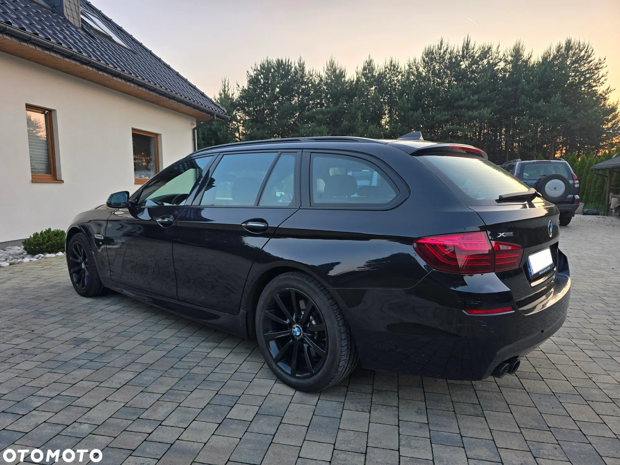 BMW Seria 5 525d xDrive - 3