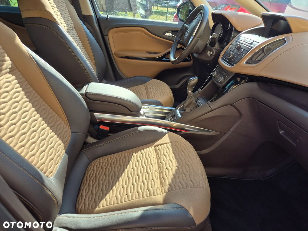 Opel Zafira 1.4 T Cosmo - 9