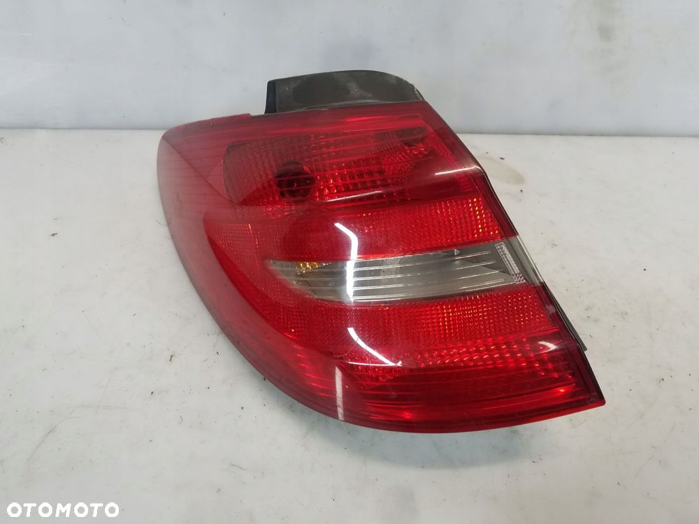 lampa tył mercedes-benz b-klasa w246 - 6