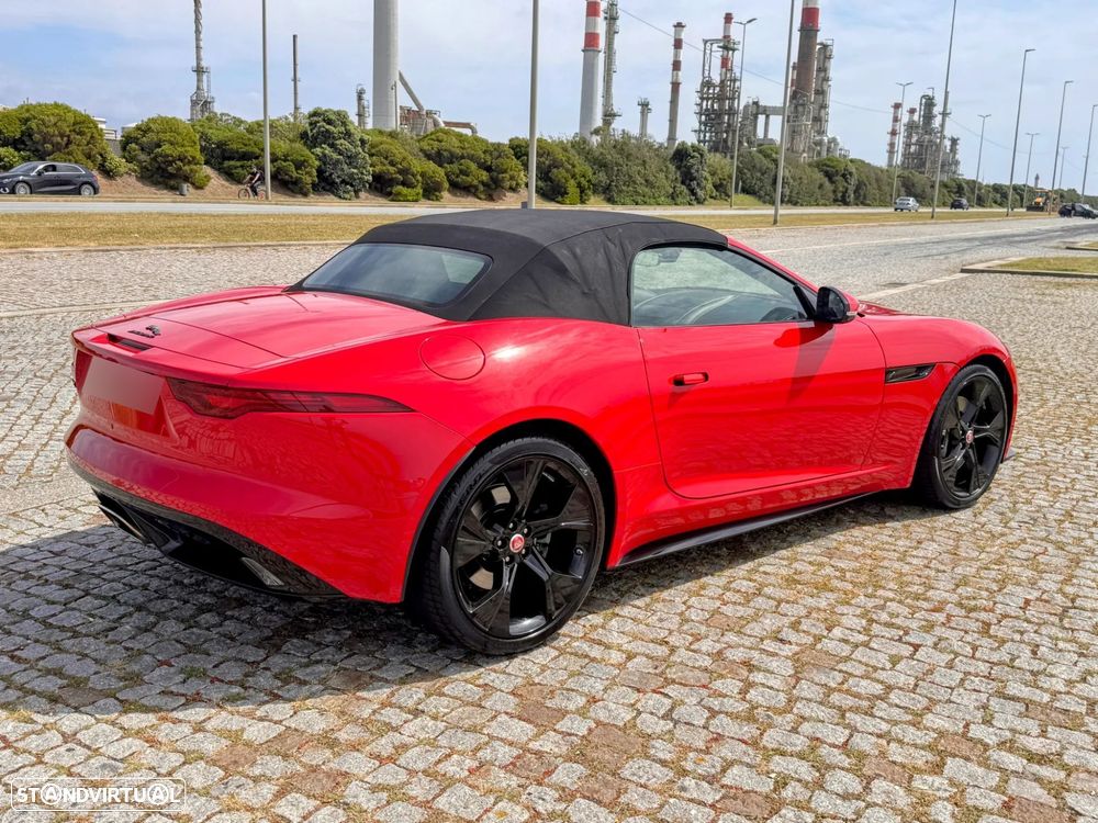 Jaguar F-Type P300 Aut. R-Dynamic Black - 11