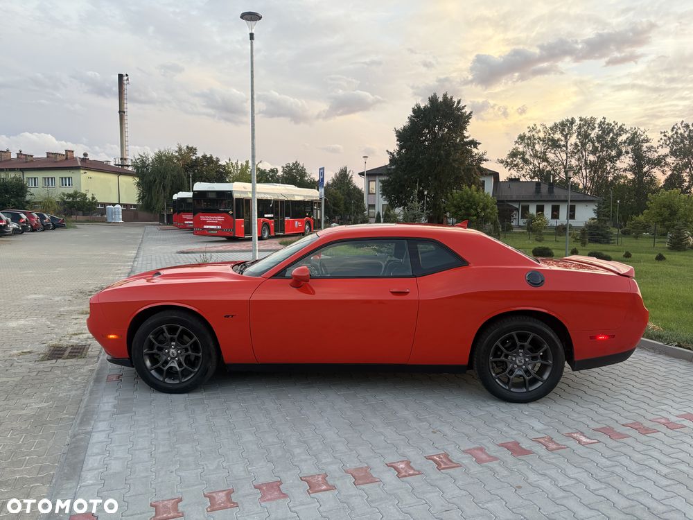 Dodge Challenger 3.6 GT AWD - 13