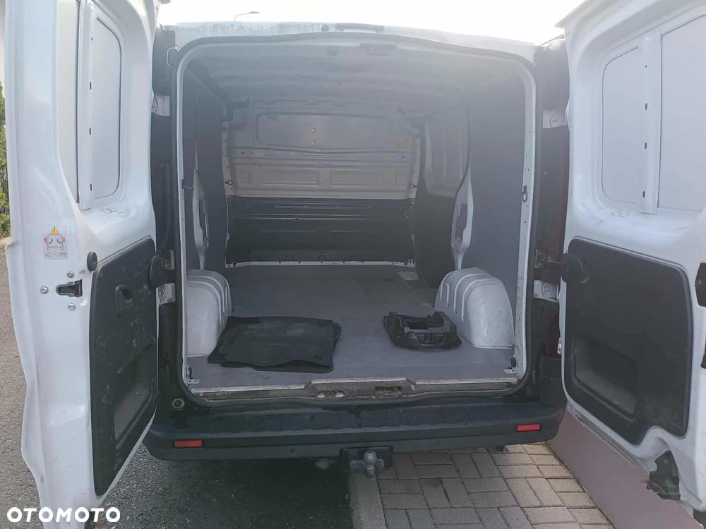 Renault Traffic III - 10