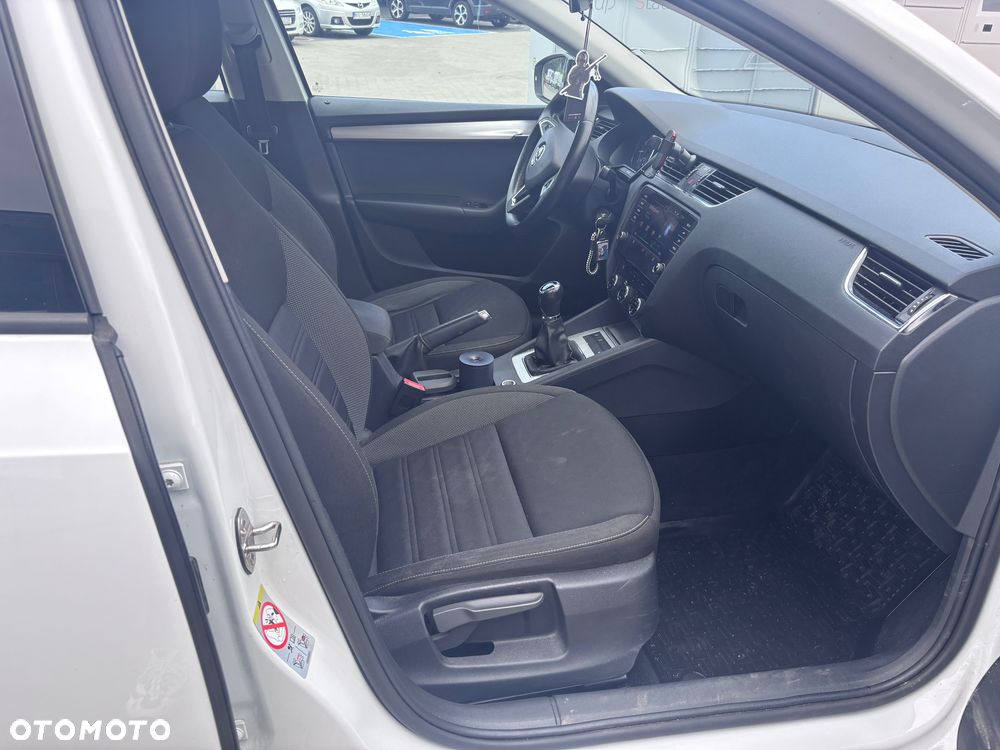 Skoda Octavia - 5