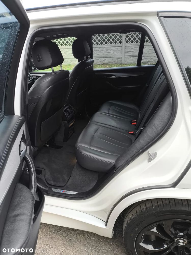 BMW X5 M M50d - 17