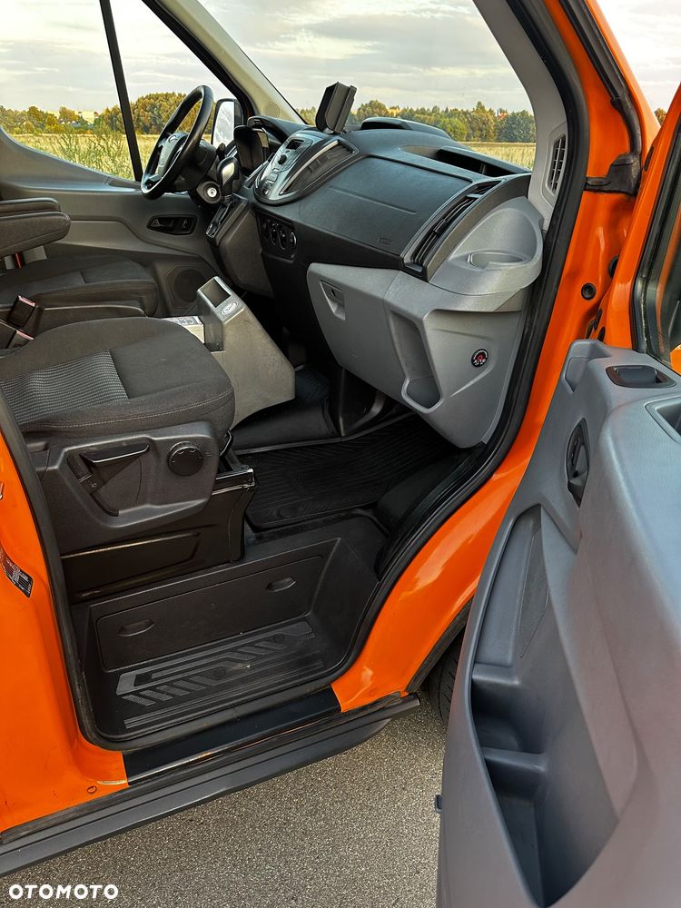 Ford TRANSIT - 15