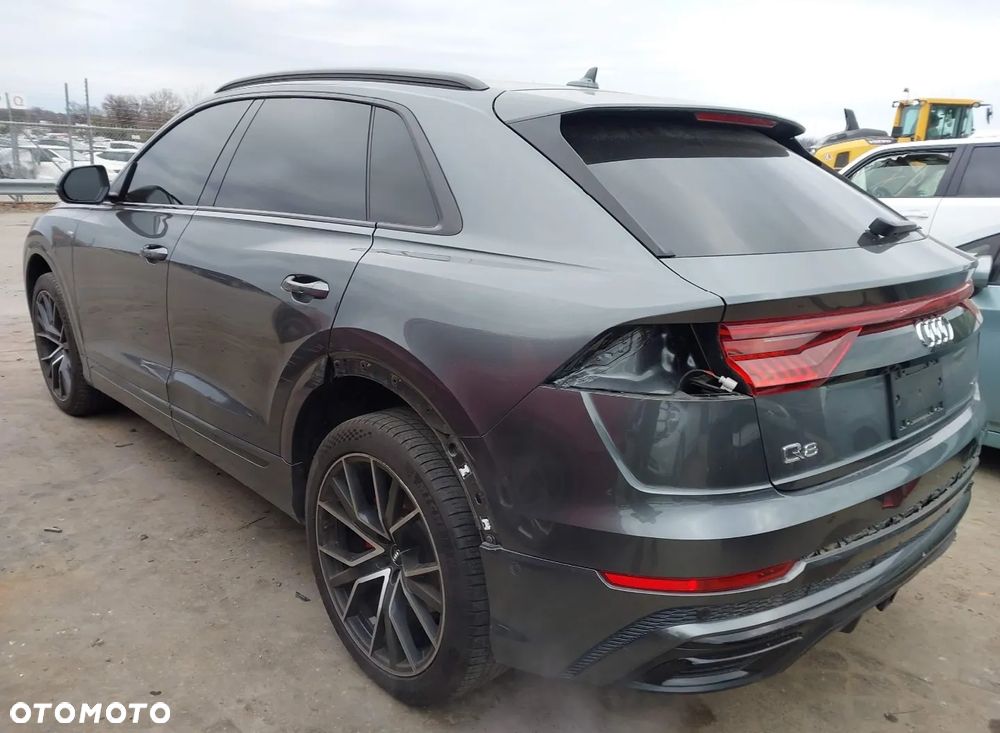 Audi Q8 - 4