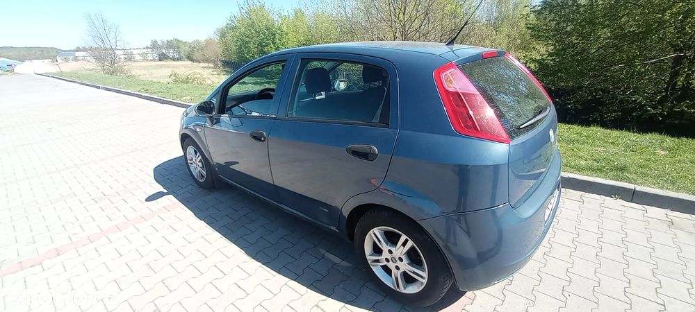 Fiat Punto 1.2 8V Active - 4