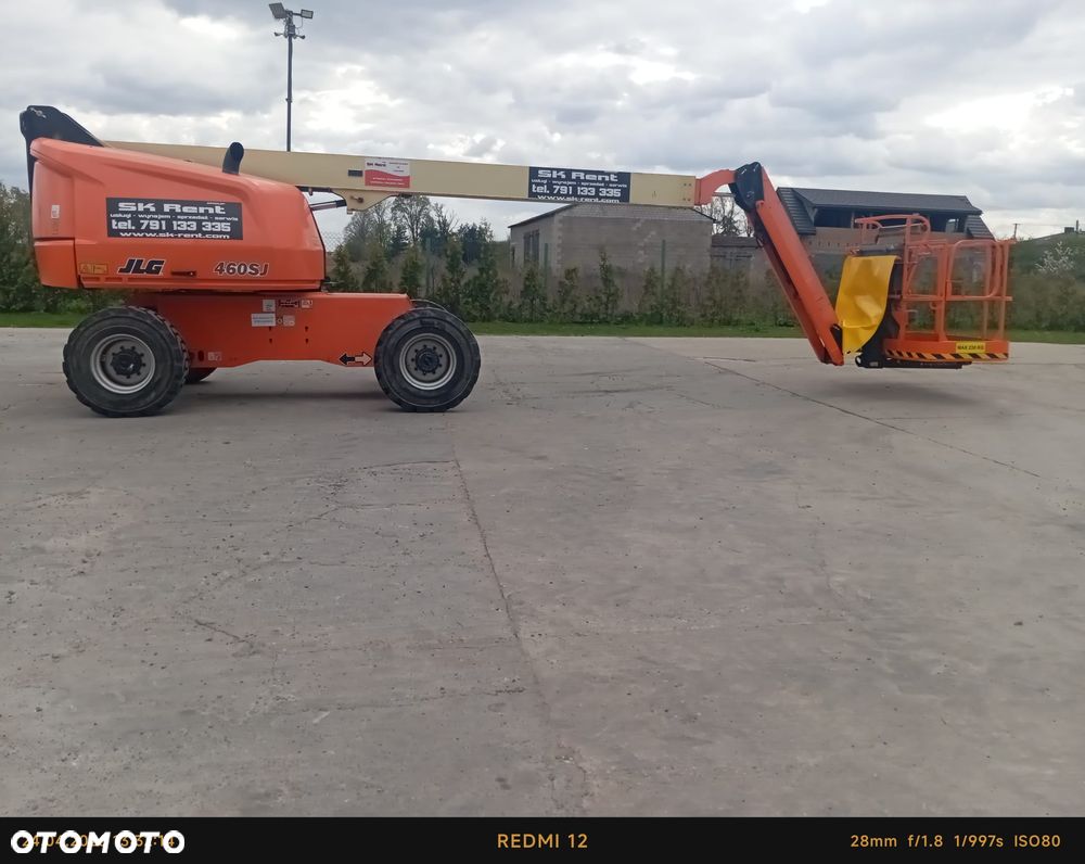 JLG 460SJ - 1