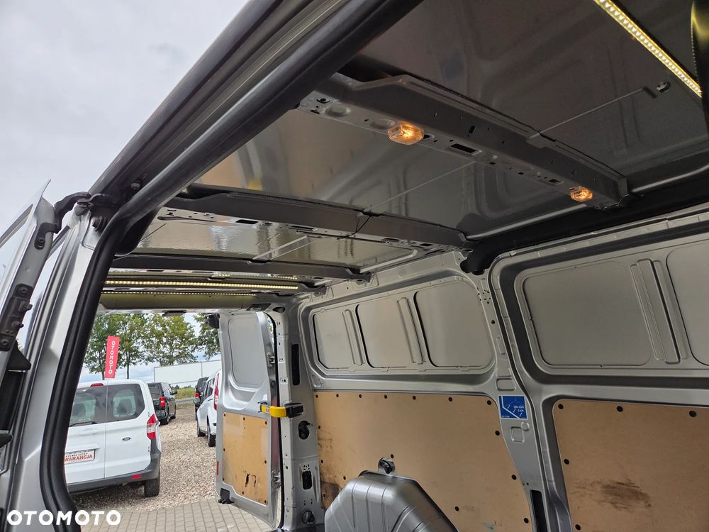 Ford Transit Custom - 22