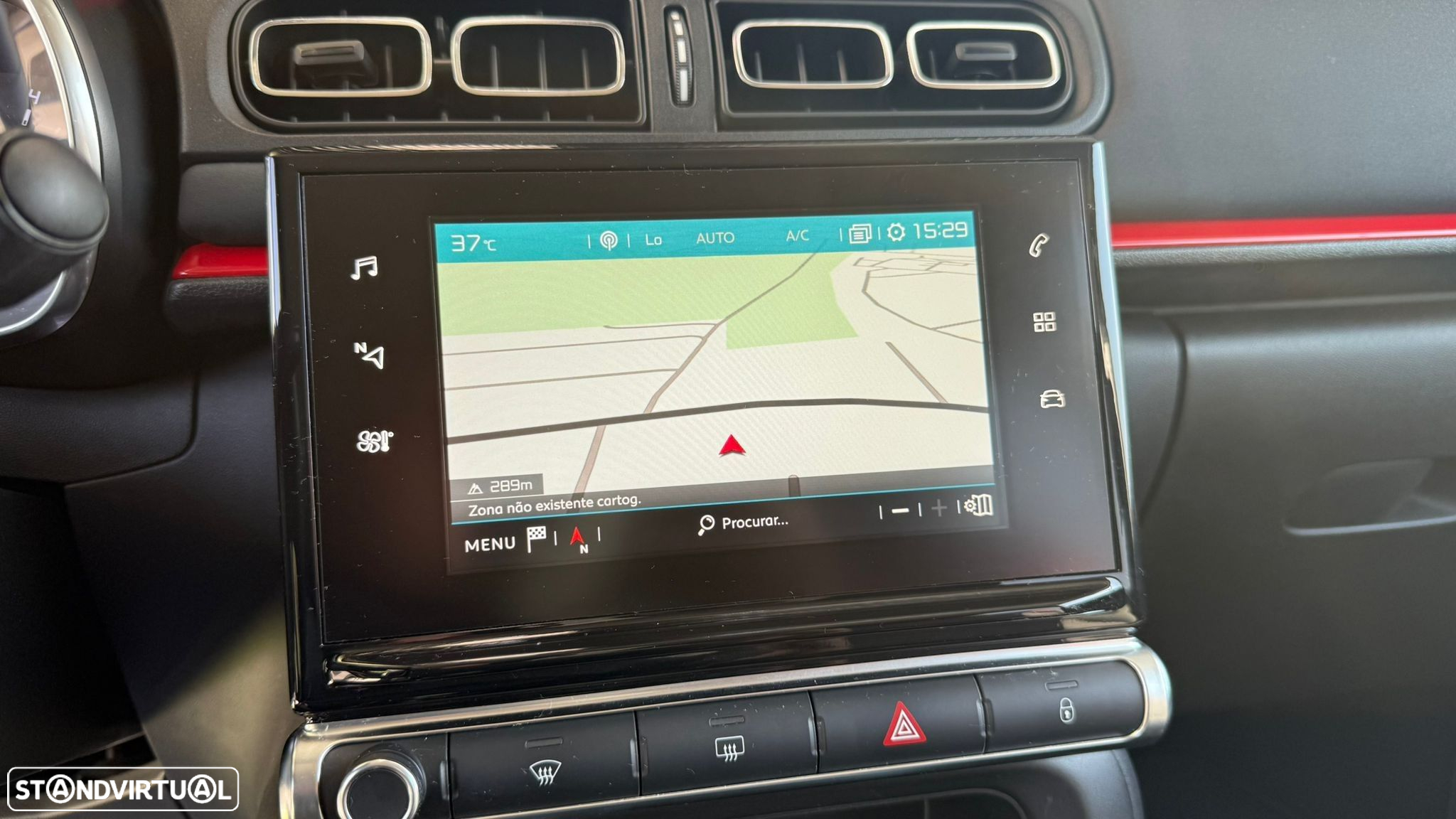 Citroën C3 1.2 PureTech Shine - 33