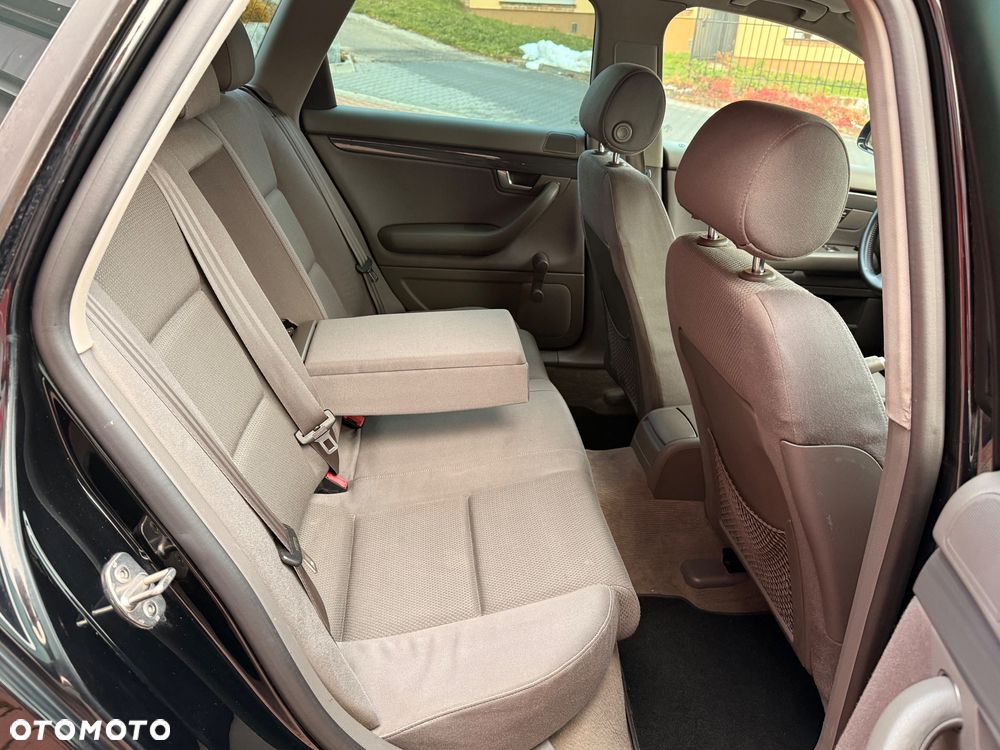 Audi A4 Avant 1.8T - 24