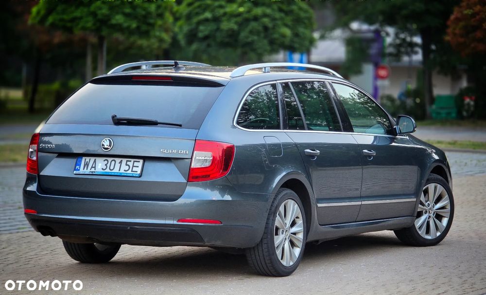 Skoda Superb 1.6 TDI Business - 9