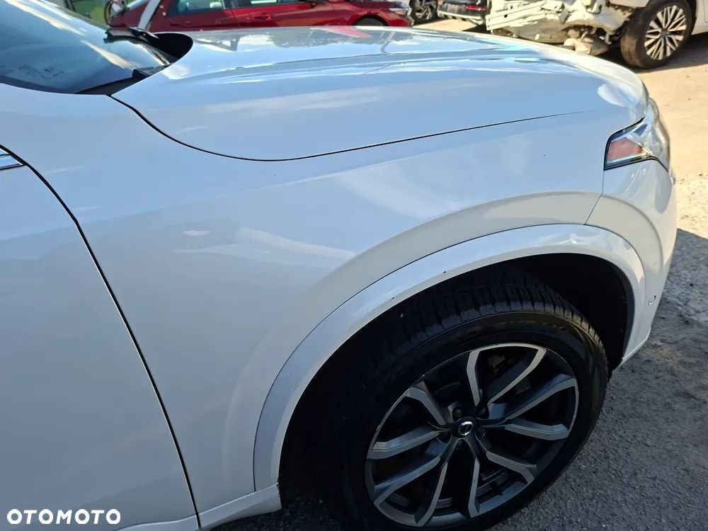 Volvo XC 90 - 17