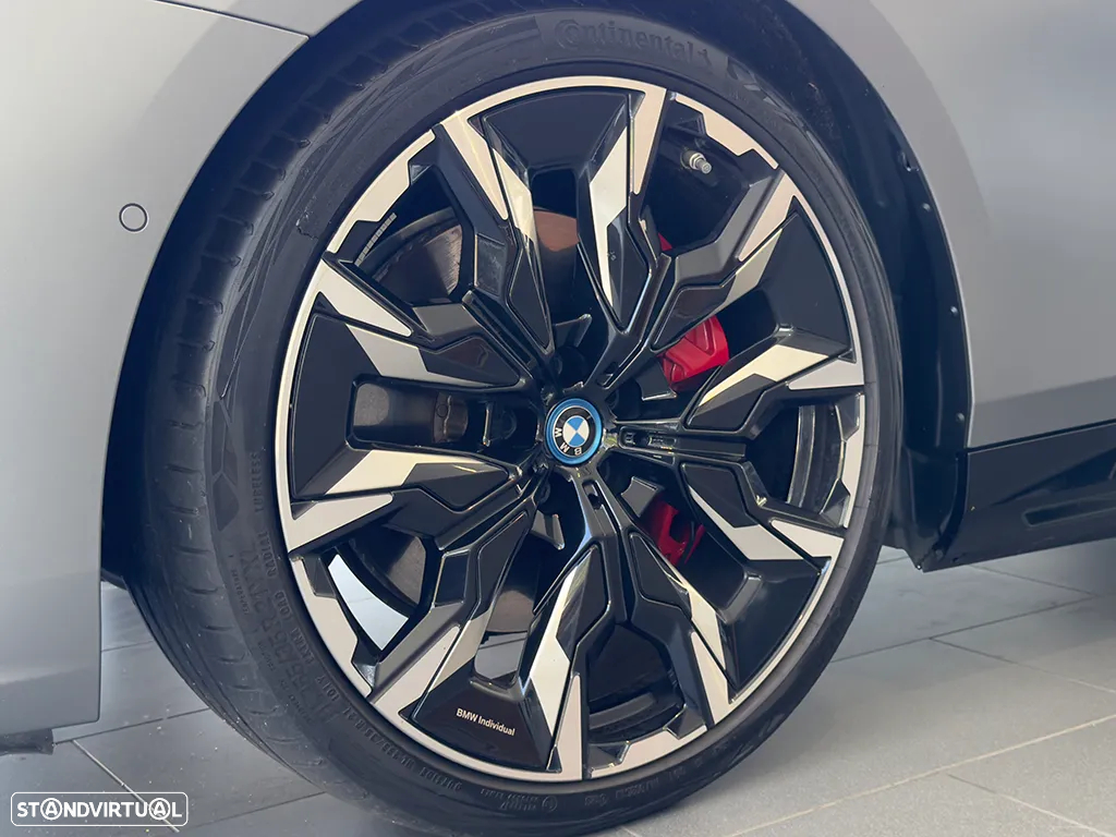 BMW i5 M60 xDrive Pack Desportivo M Pro - 17