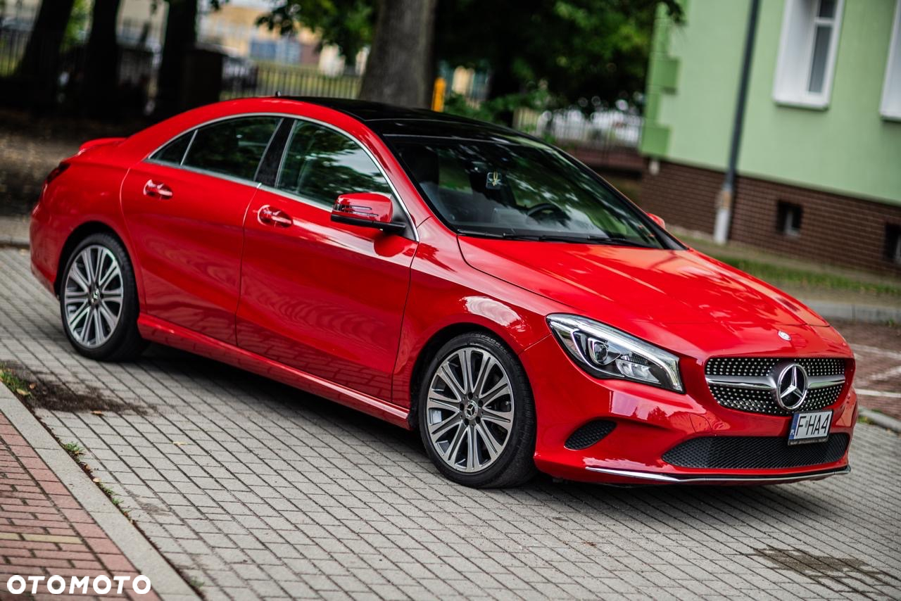 Mercedes-Benz CLA 250 4Matic 7G-DCT - 2