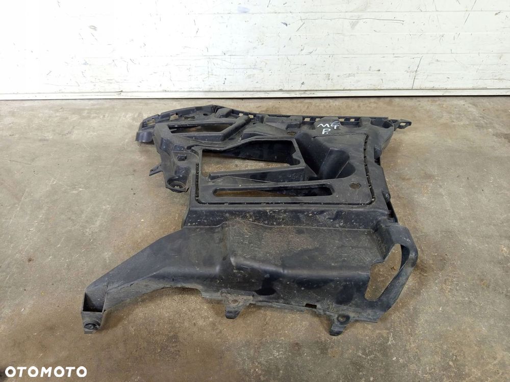 BMW M4 G82 G83 ŚLIZG ZDERZAKA MOCOWANIE PRAWY TYŁ TYLNI 8074728 - 2