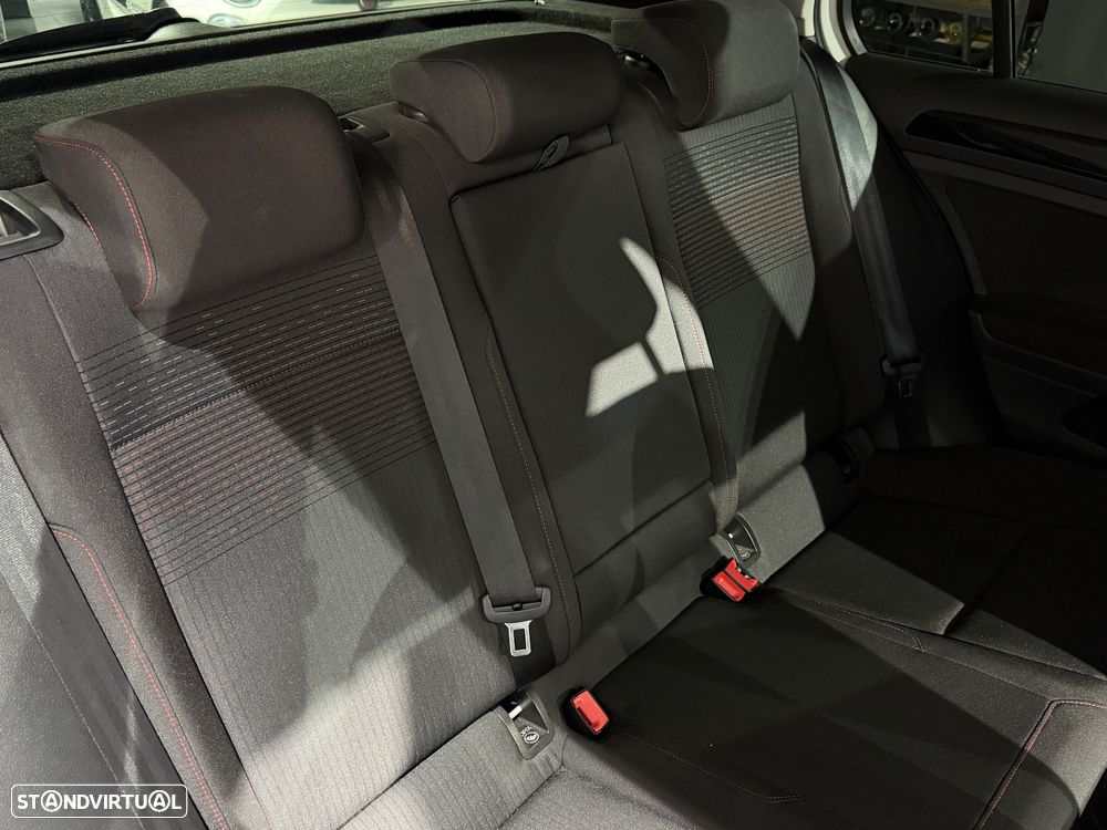 VW Golf 1.4 TSI Sound - 45