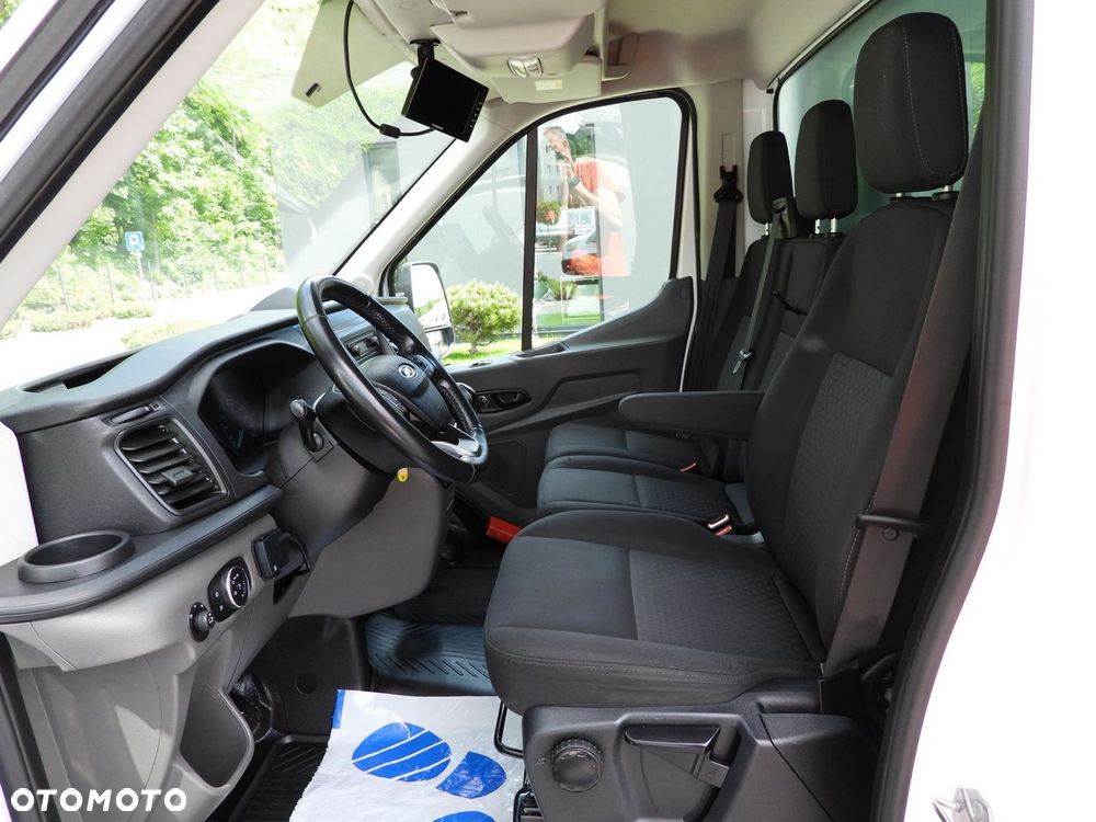 Ford TRANSIT  KONTENER WINDA 8 PALET TEMPOMAT LEDY KLIMATYZACJA  130KM - 28