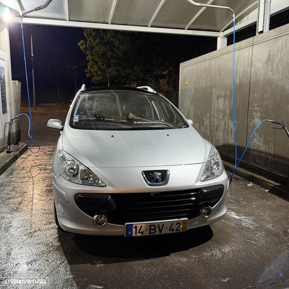 Peugeot 307 SW 1.6 HDi Black & Silver - 1