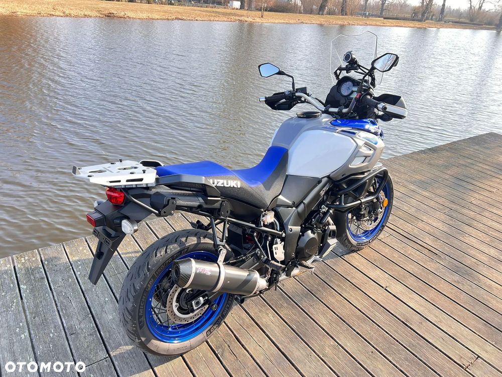 Suzuki V-STROM - 20