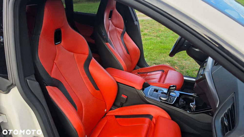 BMW Seria 2 218i M Sport - 10