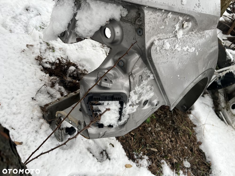 Ćwiartka prawa próg błotnik Hyundai I20 III - 6
