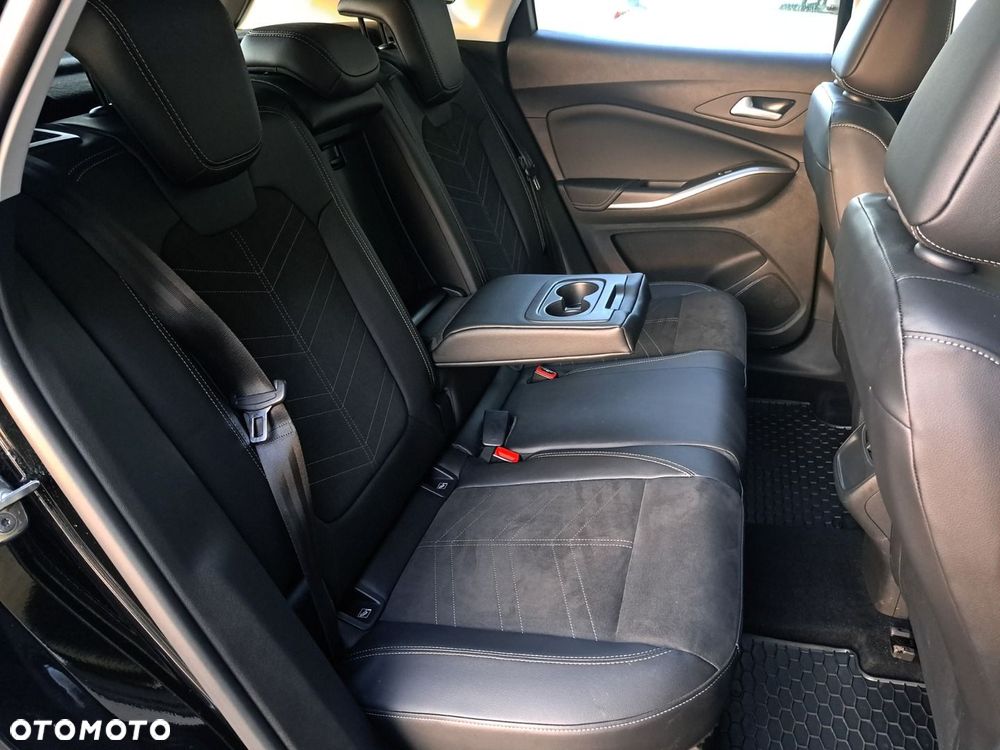 Opel Grandland 1.2 T mHEV GS S&S eDTC6 - 21