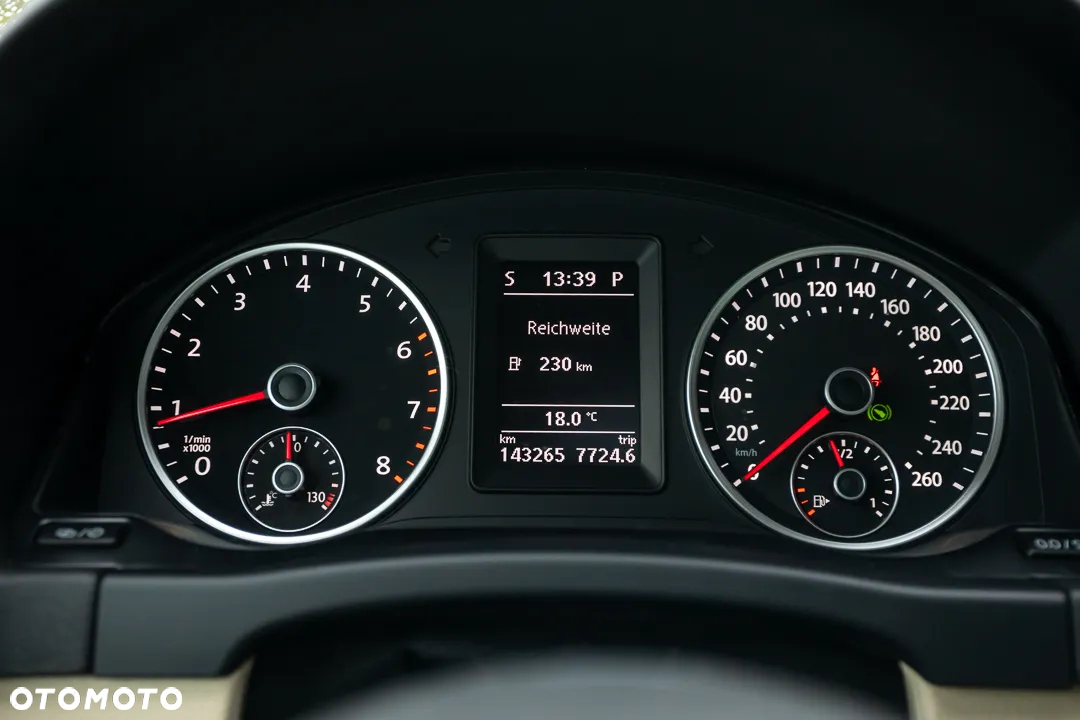 Volkswagen Tiguan - 29