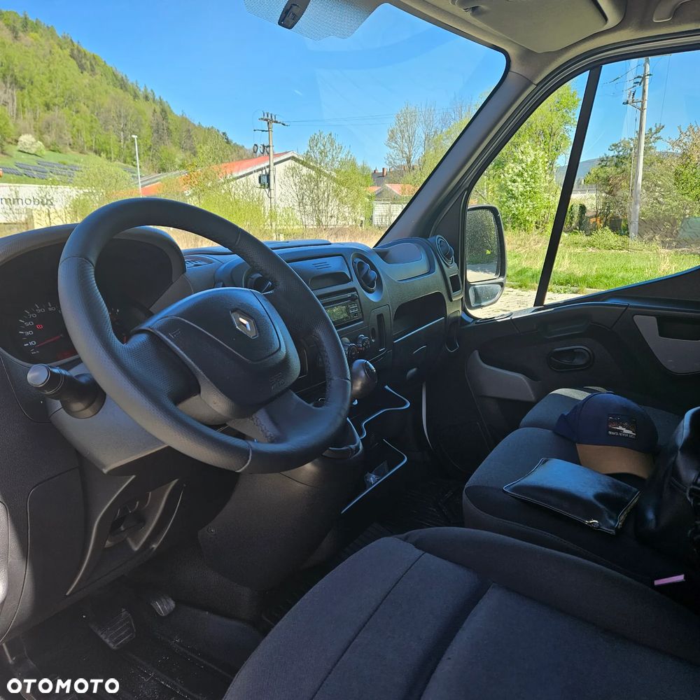 Renault Master - 18