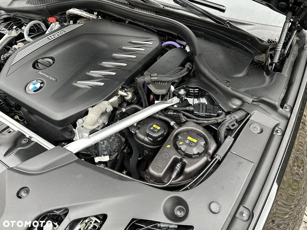 BMW Seria 5 540d xDrive Luxury Line - 35