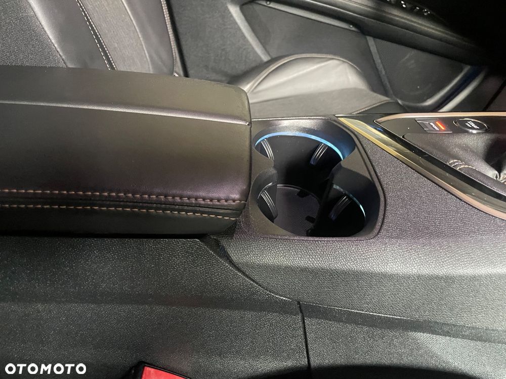 Peugeot 3008 PureTech 130 Stop & Start Crossway - 18