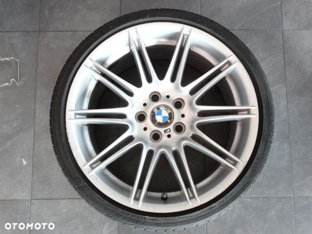 BMW Koła Styling 225 Felgi MPakiet 19 Lato 8J 9J Opony Bridgestone Potenza RE 050A  225/35R19 88Y RSC  oraz  255/30R19 91Y RSC 8037141 8037142  BMW  3 E90 E91 E92 E93 Felgi - 4