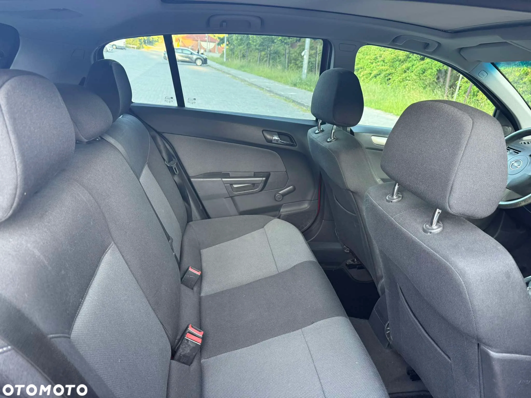 Opel Astra III 1.9 CDTI - 8