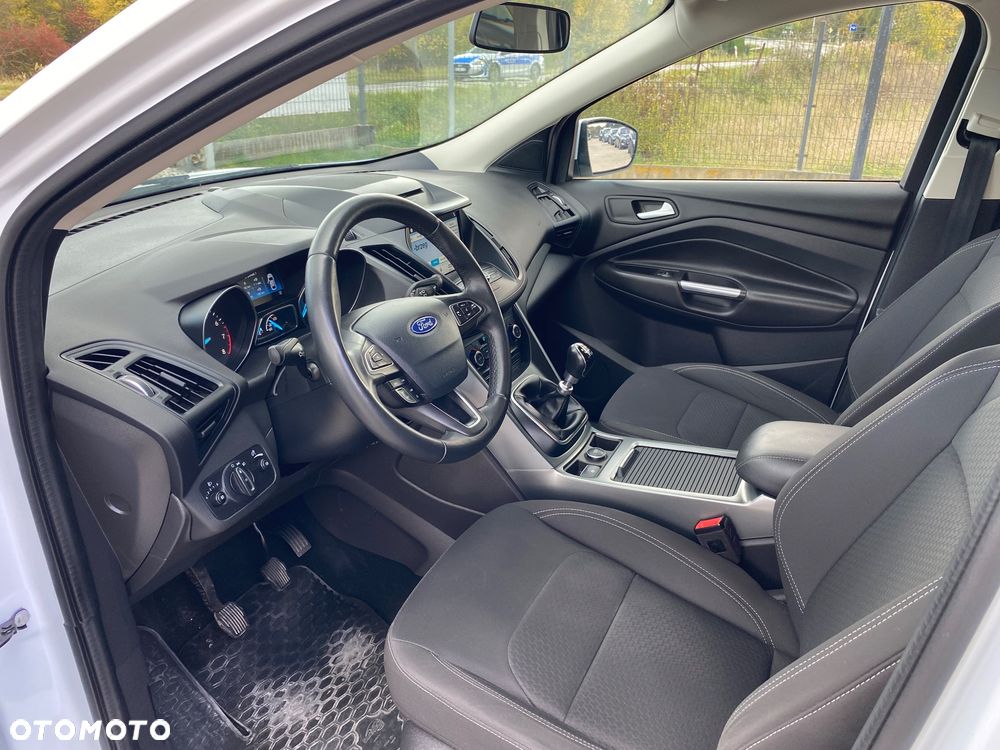 Ford Kuga 1.5 EcoBoost FWD Edition ASS GPF - 3