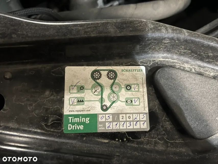 Volvo XC 60 D4 AWD Ocean Race - 4