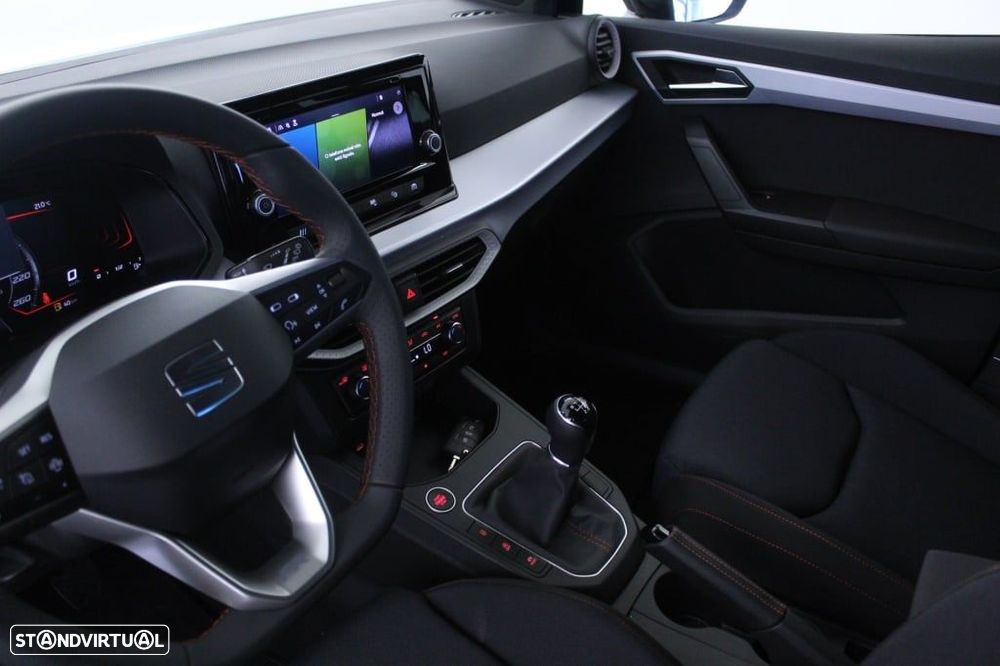 SEAT Ibiza 1.0 TSI FR - 33