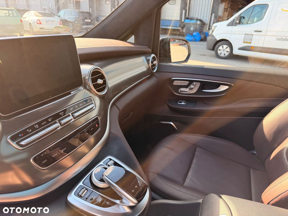 Mercedes-Benz Klasa V 250 BlueTEC Edition 1 7G-Tronic (d³ugi) - 17