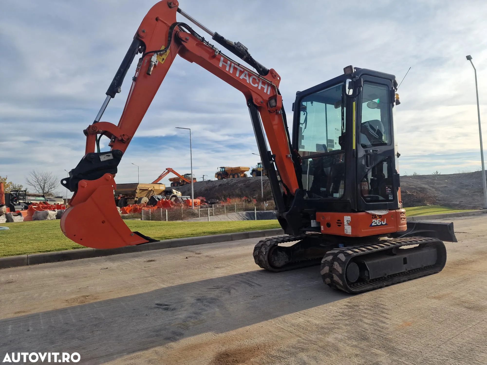 Hitachi ZX26U-6, 2019, 1.546h, cupla rapida+3 cupe, inst picon, posibilitate leasing, STARE FOARTE BUNA-PROMOTIE 29.900 EUR+Tva - 1