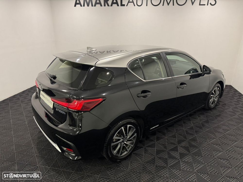 Lexus CT 200h Luxury - 28