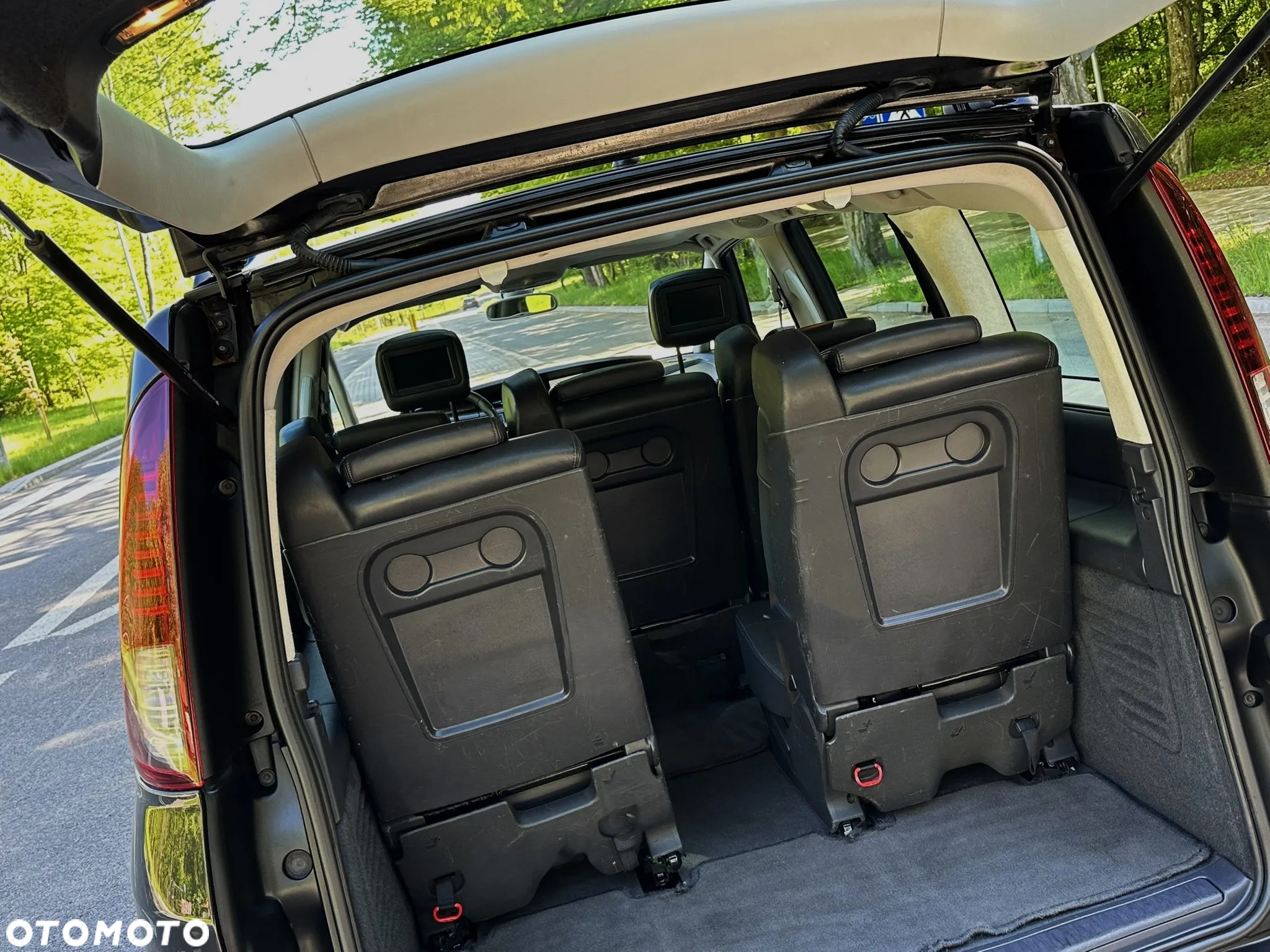 Renault Espace 2.0T Privilege - 17