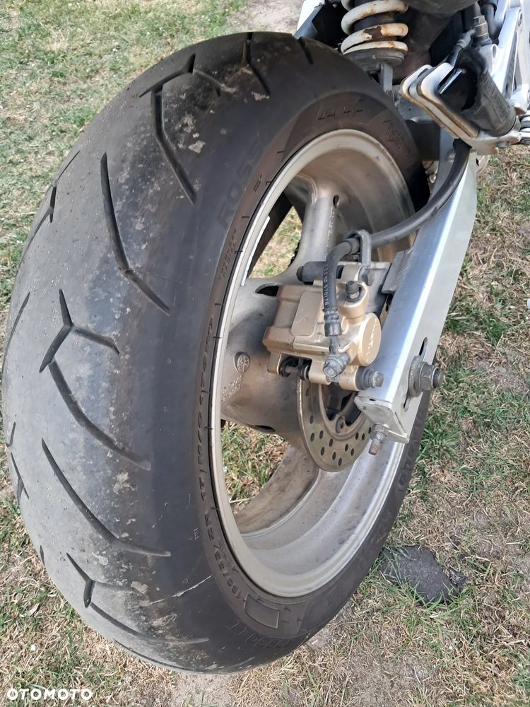 Honda Hornet - 3