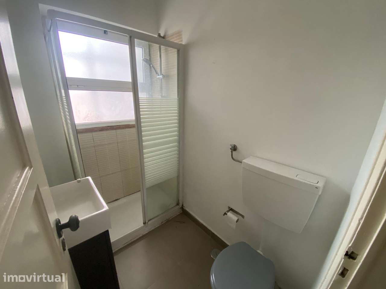 Apartamento t2 à venda na Rua Sociedade 22 de Maio - Grande imagem: 2/10